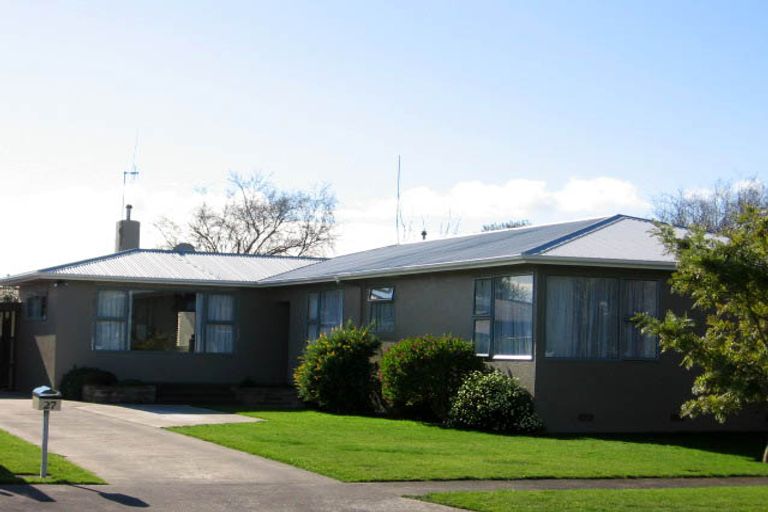 Photo of property in 27 Henare Street, West End, Palmerston North, 4412
