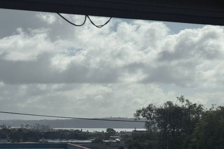 Photo of property in 1/19a Seaview Terrace, Mount Albert, Auckland, 1025