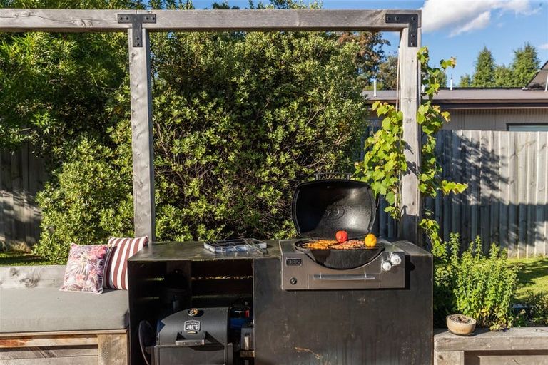 Photo of property in 54 Charles Court, Lake Hawea, Wanaka, 9382