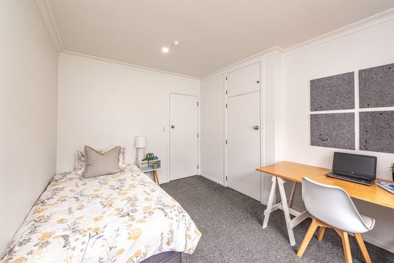 Photo of property in 26 Parkes Avenue, Saint Johns Hill, Whanganui, 4501