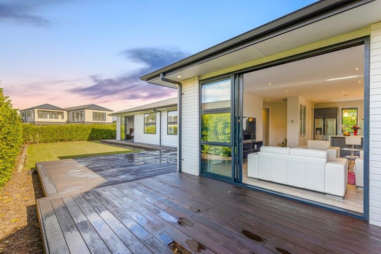 Photo of property in 78 Riverhead Point Drive, Riverhead, 0820