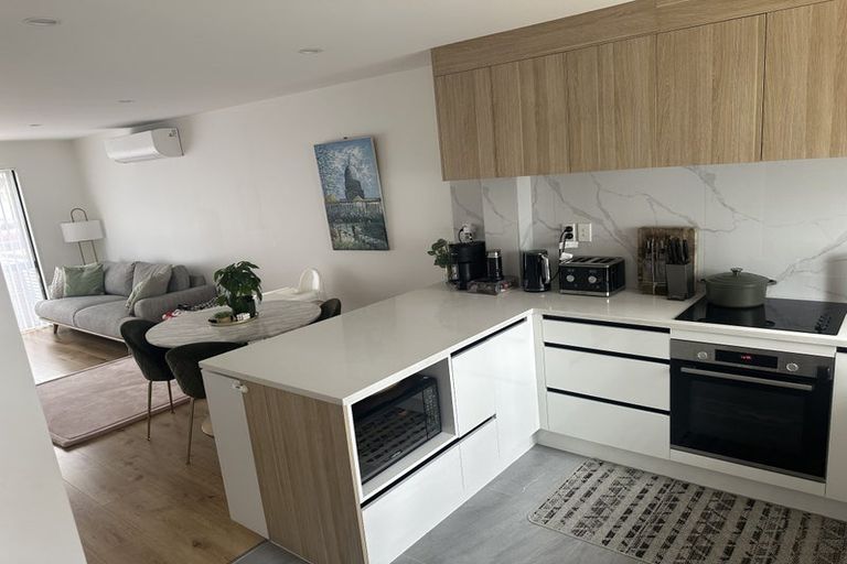 Photo of property in 4/50 Astley Avenue, New Lynn, Auckland, 0600