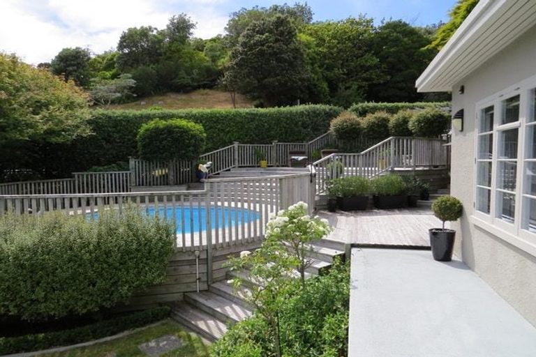 Photo of property in 51 Cavendish Square, Strathmore Park, Wellington, 6022