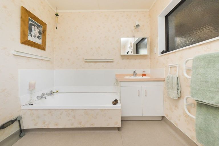 Photo of property in 103 Salisbury Street, Ashhurst, 4810