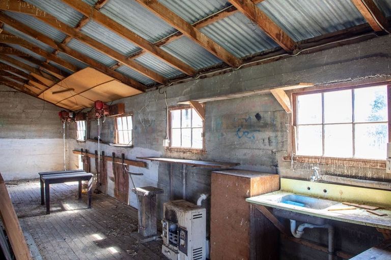 Photo of property in 135 Mcintosh Road, Moa Creek, Oturehua, 9387