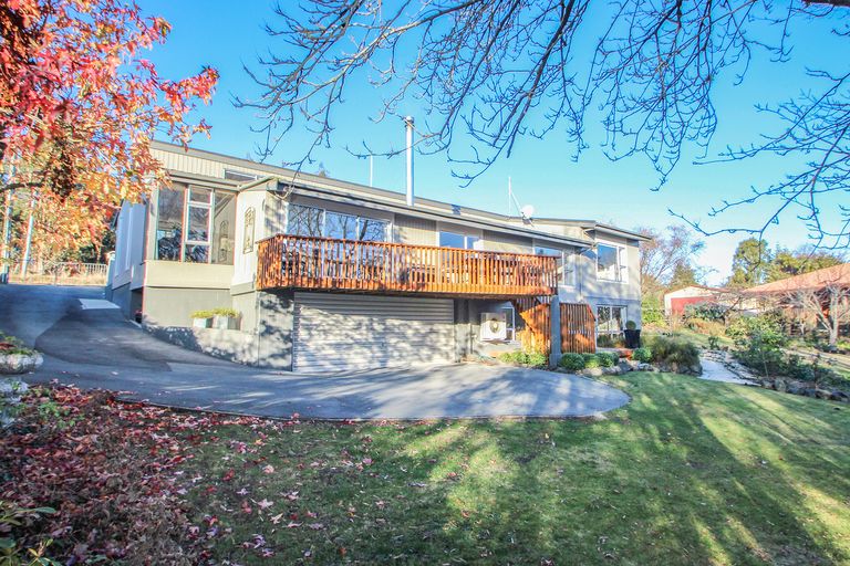 Photo of property in 27 Essex Street, Weston, Oamaru, 9401