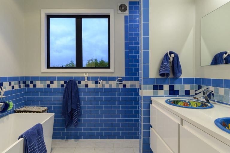 Photo of property in 17 Sarona Park Drive, Omanawa, Tauranga, 3171