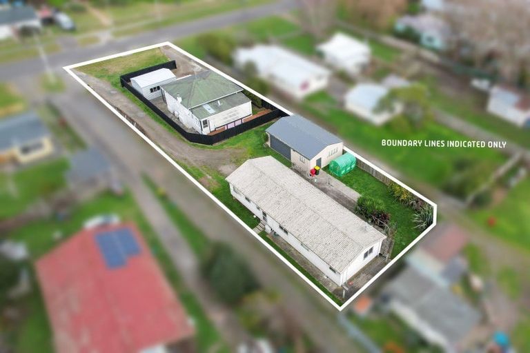 Photo of property in 79 Avenue Road, Foxton, 4814