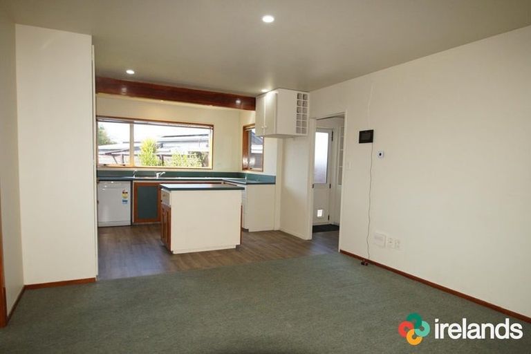 Photo of property in 16 Hewitts Road, Woodend, 7610