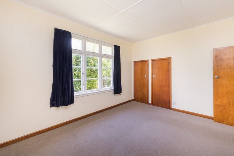 Photo of property in 1369 Tangimoana Road, Tangimoana, Palmerston North, 4473