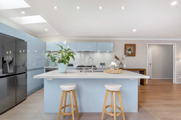 Photo of property in 3f Dallinghoe Crescent, Milford, Auckland, 0620