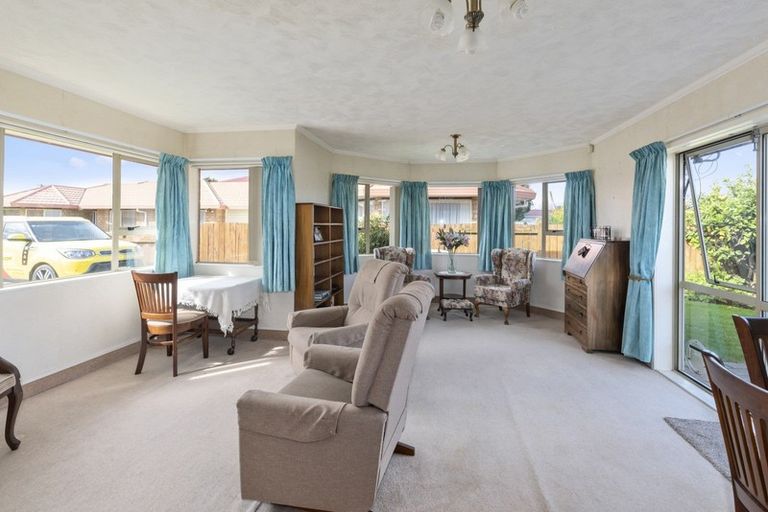 Photo of property in 5 Cumberland Court, Levin, 5510