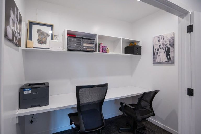 Photo of property in 7 Kanuka Drive, Hokowhitu, Palmerston North, 4410