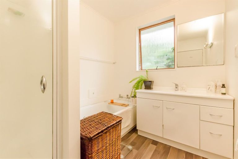 Photo of property in 32b Mahana Road, Paraparaumu Beach, Paraparaumu, 5032