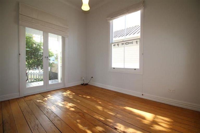 Photo of property in 19 Anglesea Street, Freemans Bay, Auckland, 1011