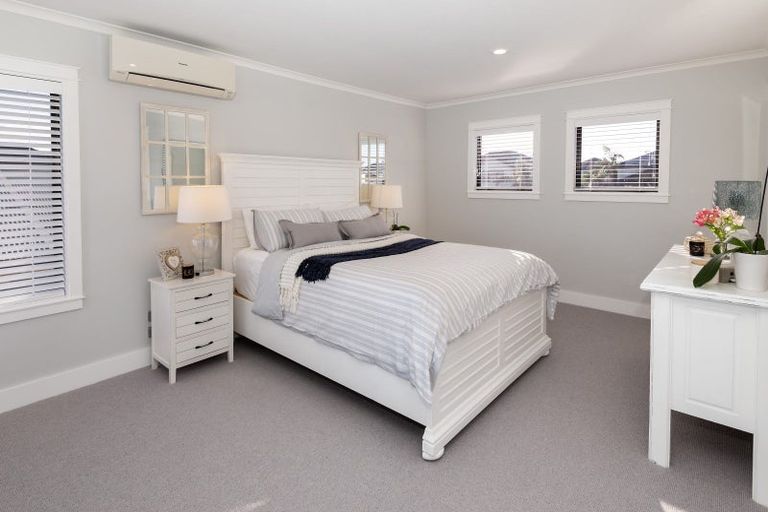 Photo of property in 103 Pine Harbour Parade, Beachlands, Auckland, 2018