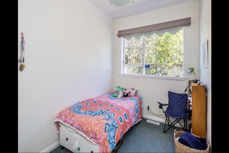 Photo of property in 6 Station Road, Khandallah, Wellington, 6035