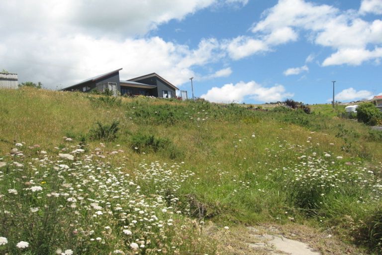 Photo of property in 7 Dudley Crescent, Cable Bay, 0420