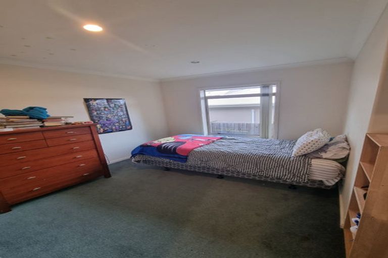 Photo of property in 10 Titirangi Crescent, Parklands, Christchurch, 8083