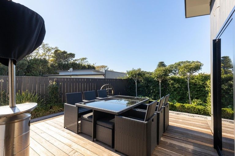 Photo of property in 21 Nadine Stanton Drive, Bell Block, New Plymouth, 4312