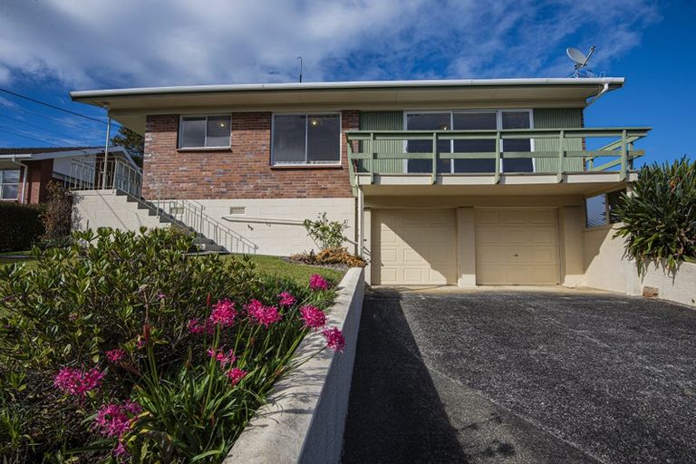 Photo of property in 6 Sorrento Street, Onerahi, Whangarei, 0110