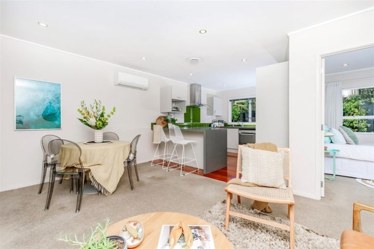 Photo of property in 4/17 Church Street, Devonport, Auckland, 0624