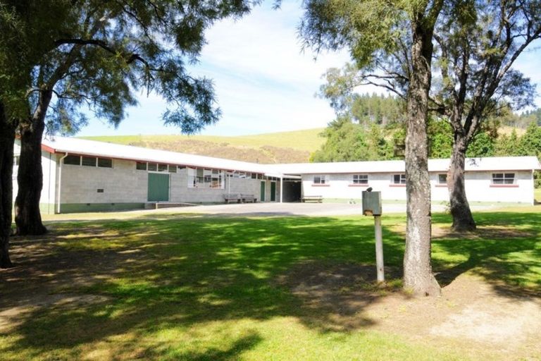 Photo of property in 36 Gunns Bush Road, Hunter, Waimate, 7978