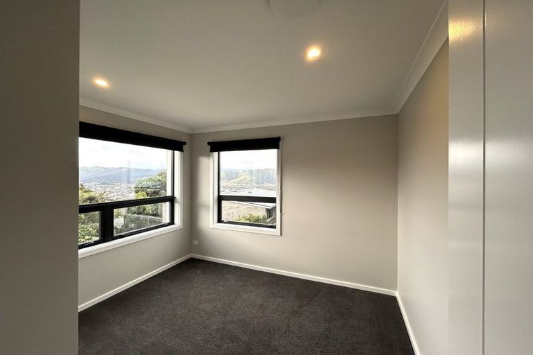 Photo of property in 123 Normandale Road, Normandale, Lower Hutt, 5010