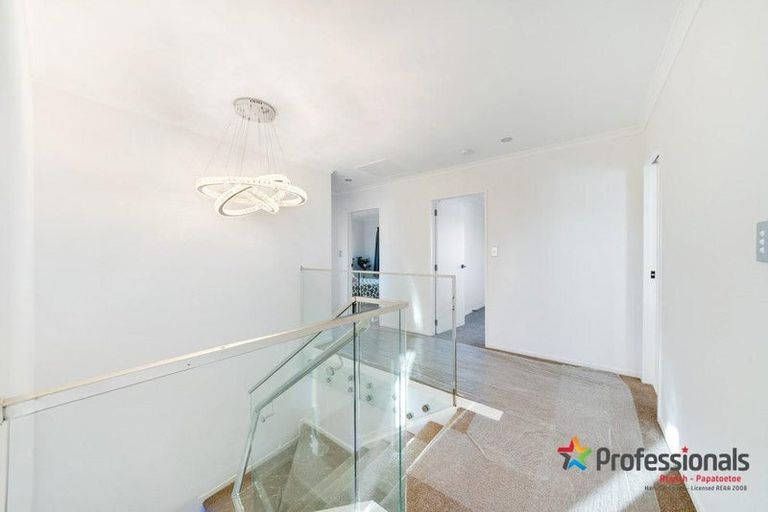 Photo of property in 39 Sunnyside Crescent, Papatoetoe, Auckland, 2025