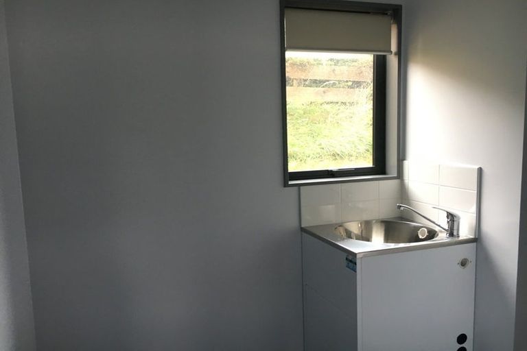 Photo of property in 34b Speargrass Grove, Timberlea, Upper Hutt, 5018