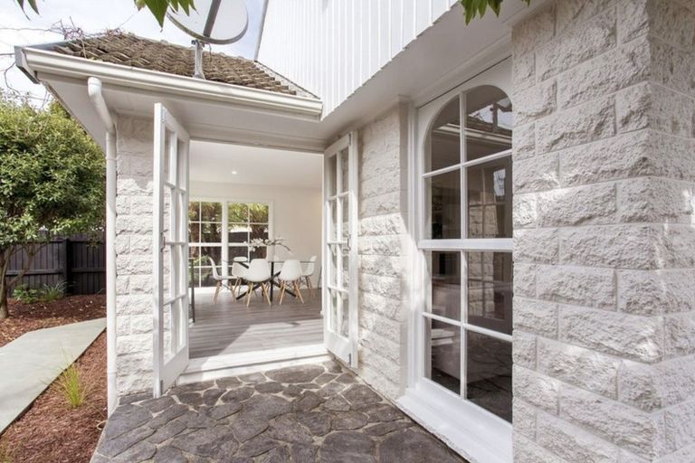 Photo of property in 27 Horseshoe Lake Road, Shirley, Christchurch, 8061