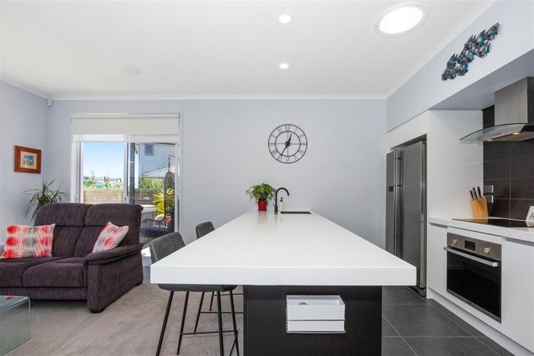 Photo of property in 4 Trevally Place, Snells Beach, 0920