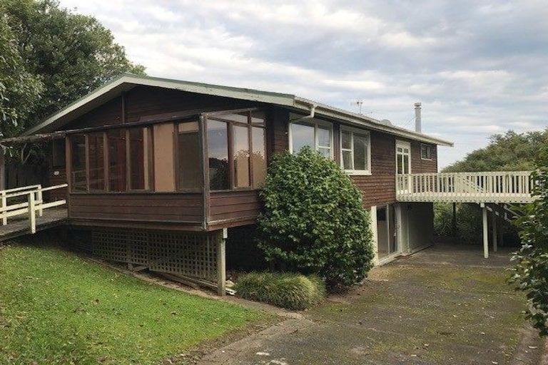 Photo of property in 17 City View Grove, Harbour View, Lower Hutt, 5010
