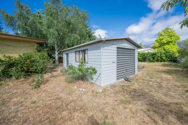 Photo of property in 24 Dunstan Street, Clyde, 9330