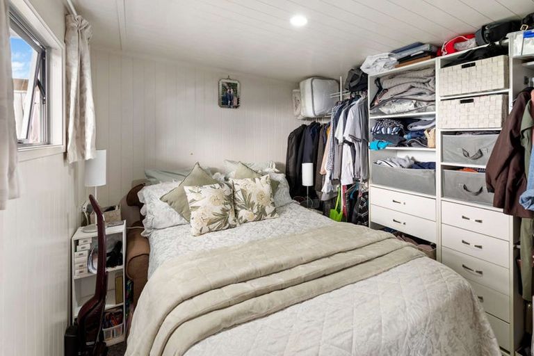 Photo of property in 21a Karaka Street, Merrilands, New Plymouth, 4312