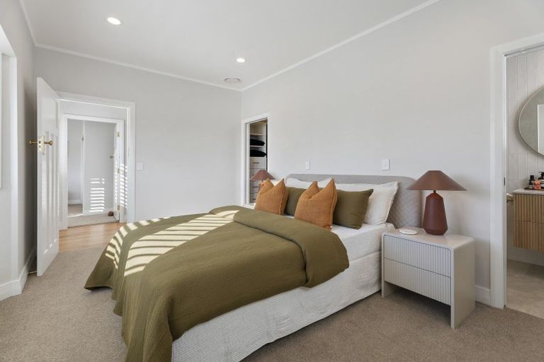 Photo of property in 26 Richmond Avenue, Northcote Point, Auckland, 0627