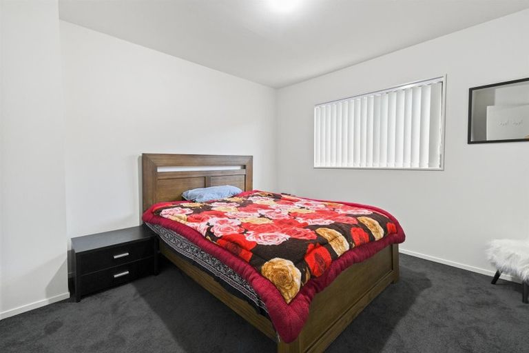 Photo of property in 27 Kotuku Crescent, Takanini, 2112