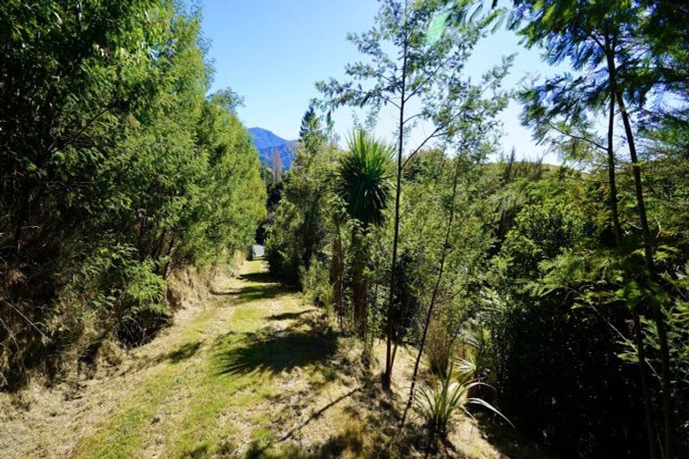 Photo of property in 1499 Motueka Valley Highway, Ngatimoti, Motueka, 7196