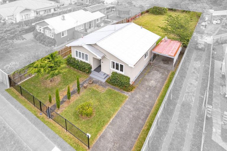 Photo of property in 21 Field Street, Aramoho, Whanganui, 4500
