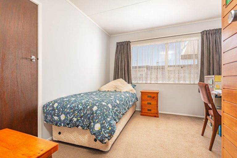 Photo of property in 4 John F Kennedy Drive, Milson, Palmerston North, 4414