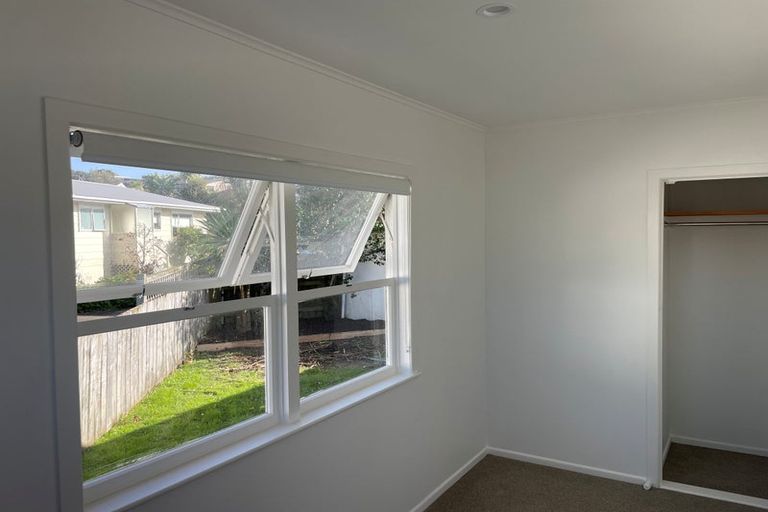 Photo of property in 125a Rosario Crescent, Red Beach, 0932