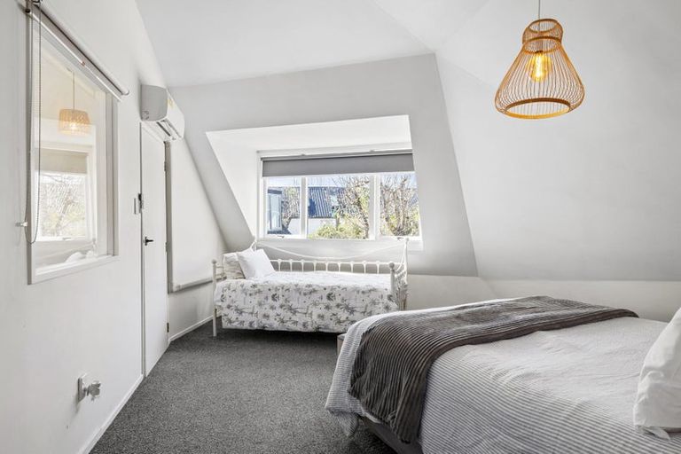 Photo of property in 1/280 Memorial Avenue, Burnside, Christchurch, 8053