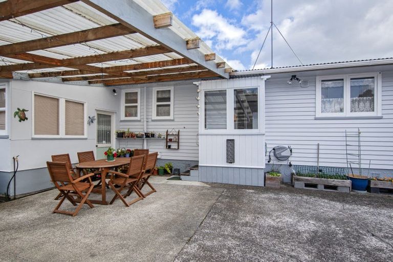 Photo of property in 14 Erin Street, Tikipunga, Whangarei, 0112