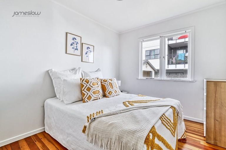 Photo of property in 155 Russell Road, Manurewa, Auckland, 2102