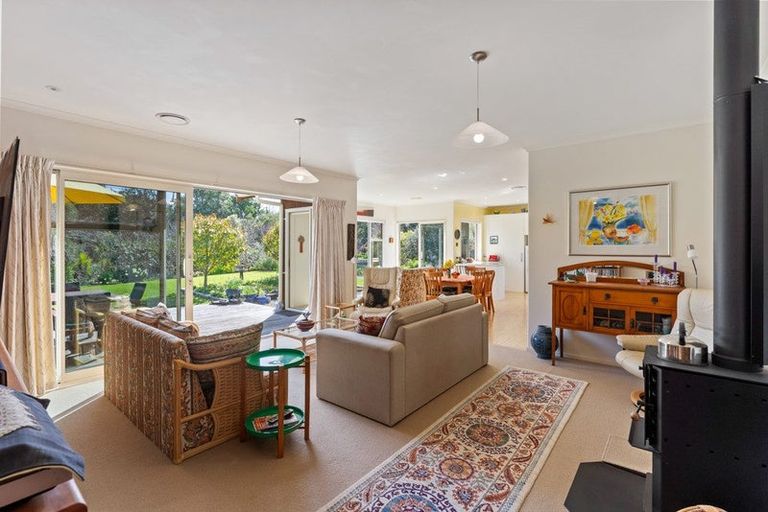 Photo of property in 22 Tamihana Street, Otaki, 5512