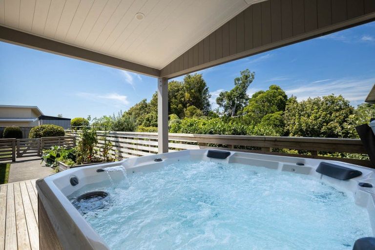 Photo of property in 206b Heta Road, Merrilands, New Plymouth, 4312