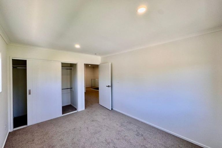 Photo of property in 64e Coxhead Road, Manurewa, Auckland, 2102