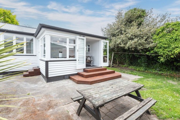 Photo of property in 98 Tedder Avenue, North New Brighton, Christchurch, 8083
