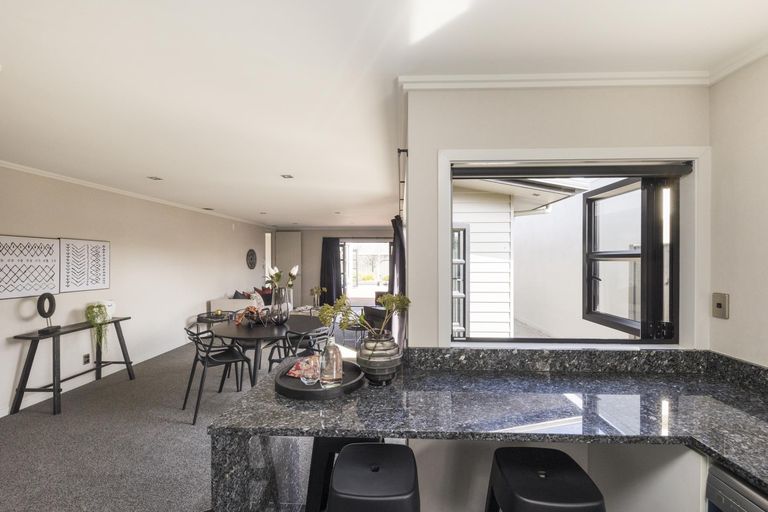 Photo of property in 7a Florence Avenue, Palmerston North, 4414