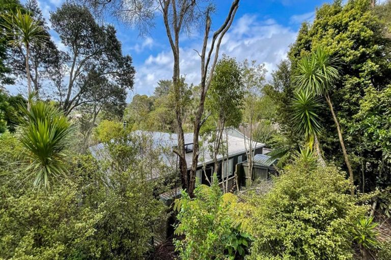 Photo of property in 87d Kaurilands Road, Titirangi, Auckland, 0604